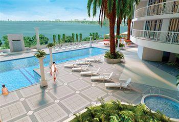 Opera Suites And Marina Doral Ngoại thất bức ảnh
